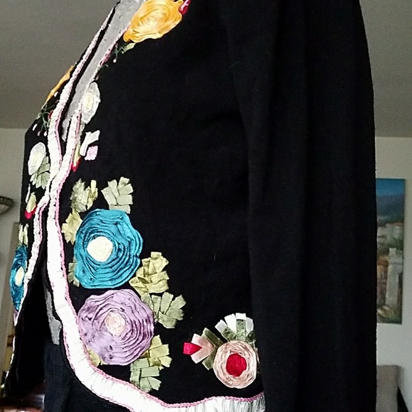 FANCY VINTAGE CROP CARDIGAN - Picture 4 of 7